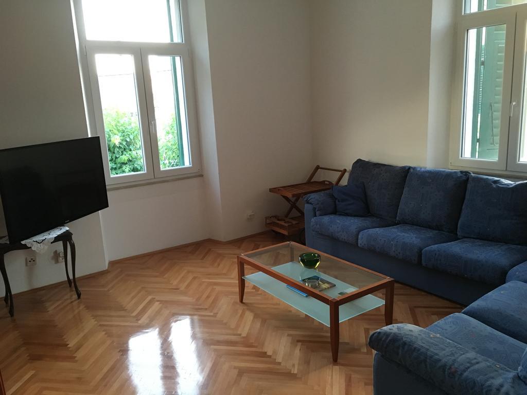 Apartment Kadic Dugi Rat Kültér fotó